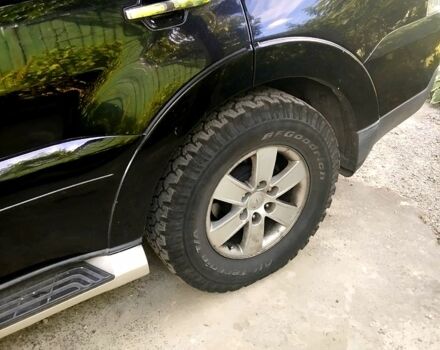 Чорний Міцубісі Паджеро, об'ємом двигуна 3 л та пробігом 344 тис. км за 10700 $, фото 4 на Automoto.ua