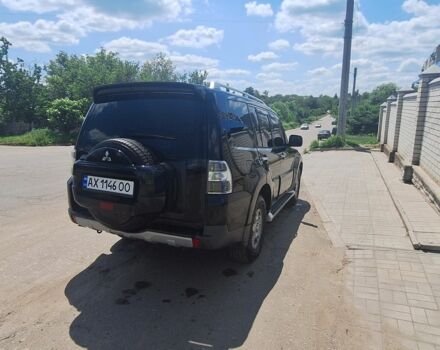 Черный Мицубиси Паджеро, объемом двигателя 3 л и пробегом 315 тыс. км за 8500 $, фото 1 на Automoto.ua