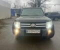 Чорний Міцубісі Паджеро, об'ємом двигуна 3.8 л та пробігом 308 тис. км за 12500 $, фото 1 на Automoto.ua