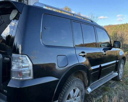 Черный Мицубиси Паджеро, объемом двигателя 3.2 л и пробегом 220 тыс. км за 11500 $, фото 8 на Automoto.ua