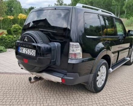 Черный Мицубиси Паджеро, объемом двигателя 0 л и пробегом 275 тыс. км за 3200 $, фото 4 на Automoto.ua