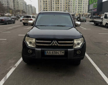 Чорний Міцубісі Паджеро, об'ємом двигуна 3.2 л та пробігом 299 тис. км за 12000 $, фото 5 на Automoto.ua