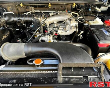 Чорний Міцубісі Паджеро, об'ємом двигуна 3 л та пробігом 186 тис. км за 10700 $, фото 12 на Automoto.ua