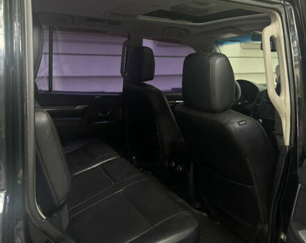 Черный Мицубиси Паджеро, объемом двигателя 3.2 л и пробегом 166 тыс. км за 14853 $, фото 7 на Automoto.ua