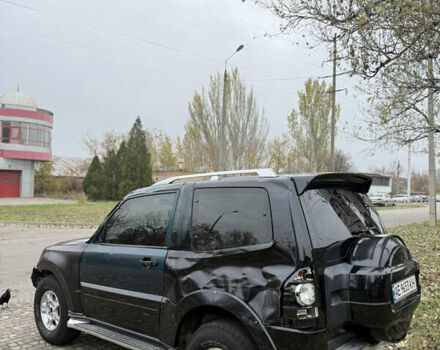 Черный Мицубиси Паджеро, объемом двигателя 2.97 л и пробегом 198 тыс. км за 5400 $, фото 3 на Automoto.ua