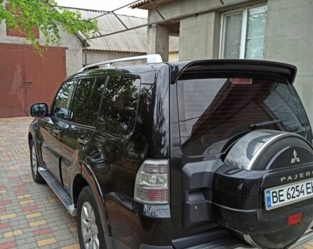 Черный Мицубиси Паджеро, объемом двигателя 0 л и пробегом 228 тыс. км за 10500 $, фото 3 на Automoto.ua