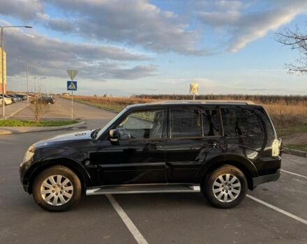 Черный Мицубиси Паджеро, объемом двигателя 3.2 л и пробегом 200 тыс. км за 9000 $, фото 3 на Automoto.ua