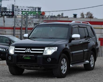 Чорний Міцубісі Паджеро, об'ємом двигуна 3 л та пробігом 215 тис. км за 9650 $, фото 4 на Automoto.ua