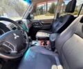 Черный Мицубиси Паджеро, объемом двигателя 3 л и пробегом 210 тыс. км за 12500 $, фото 4 на Automoto.ua