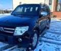 Чорний Міцубісі Паджеро, об'ємом двигуна 30 л та пробігом 188 тис. км за 12300 $, фото 1 на Automoto.ua