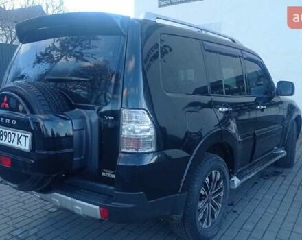 Черный Мицубиси Паджеро, объемом двигателя 2.97 л и пробегом 285 тыс. км за 9800 $, фото 4 на Automoto.ua