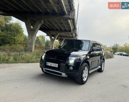 Чорний Міцубісі Паджеро, об'ємом двигуна 2.97 л та пробігом 290 тис. км за 9999 $, фото 2 на Automoto.ua