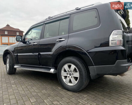 Черный Мицубиси Паджеро, объемом двигателя 3 л и пробегом 348 тыс. км за 8550 $, фото 12 на Automoto.ua