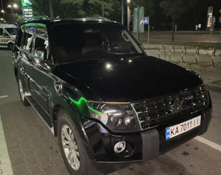 Міцубісі Паджеро 2008 у Києві на Automoto.ua Чорний Міцубісі Паджеро, об'ємом двигуна 3 л та пробігом 301 тис. км за 11500 $, фото 11 на Automoto.ua