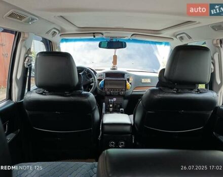 Чорний Міцубісі Паджеро, об'ємом двигуна 2.97 л та пробігом 170 тис. км за 11700 $, фото 12 на Automoto.ua