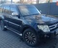 Черный Мицубиси Паджеро, объемом двигателя 2.97 л и пробегом 285 тыс. км за 9800 $, фото 1 на Automoto.ua