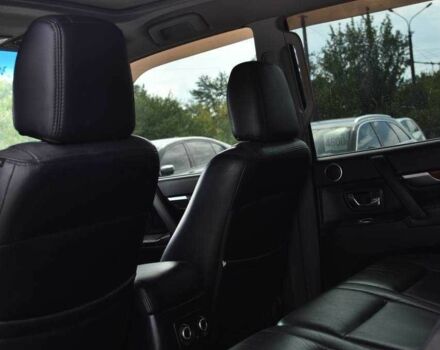 Черный Мицубиси Паджеро, объемом двигателя 3.8 л и пробегом 286 тыс. км за 11499 $, фото 18 на Automoto.ua