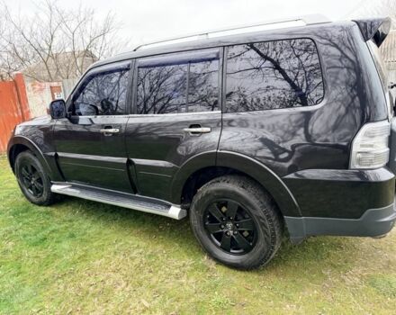 Черный Мицубиси Паджеро, объемом двигателя 3 л и пробегом 248 тыс. км за 11900 $, фото 2 на Automoto.ua