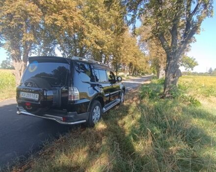 Черный Мицубиси Паджеро, объемом двигателя 3.8 л и пробегом 230 тыс. км за 8400 $, фото 9 на Automoto.ua