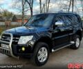 Чорний Міцубісі Паджеро, об'ємом двигуна 3 л та пробігом 186 тис. км за 10700 $, фото 2 на Automoto.ua
