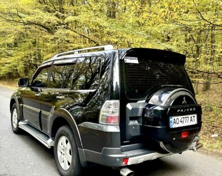Чорний Міцубісі Паджеро, об'ємом двигуна 3 л та пробігом 185 тис. км за 10500 $, фото 6 на Automoto.ua