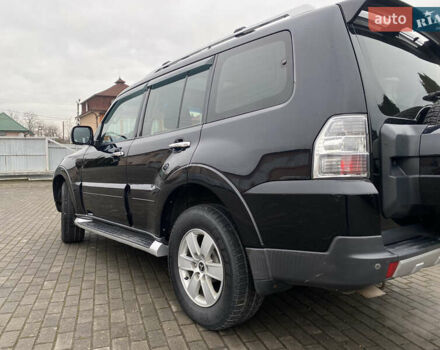 Черный Мицубиси Паджеро, объемом двигателя 3 л и пробегом 348 тыс. км за 8550 $, фото 11 на Automoto.ua