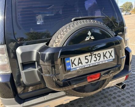 Чорний Міцубісі Паджеро, об'ємом двигуна 3 л та пробігом 322 тис. км за 9900 $, фото 12 на Automoto.ua
