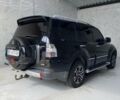 Чорний Міцубісі Паджеро, об'ємом двигуна 3.8 л та пробігом 260 тис. км за 13200 $, фото 4 на Automoto.ua