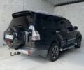 Чорний Міцубісі Паджеро, об'ємом двигуна 3.8 л та пробігом 260 тис. км за 12500 $, фото 4 на Automoto.ua