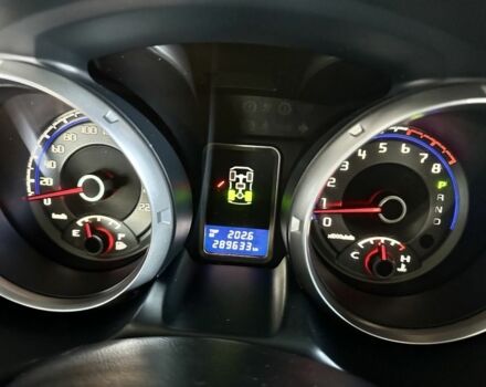 Чорний Міцубісі Паджеро, об'ємом двигуна 3 л та пробігом 294 тис. км за 11500 $, фото 4 на Automoto.ua