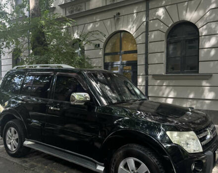 Черный Мицубиси Паджеро, объемом двигателя 3.2 л и пробегом 166 тыс. км за 14853 $, фото 9 на Automoto.ua