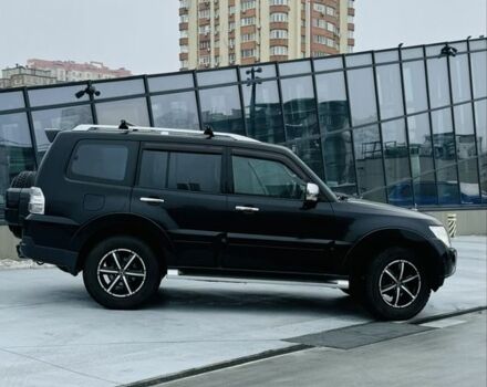 Чорний Міцубісі Паджеро, об'ємом двигуна 3 л та пробігом 138 тис. км за 13200 $, фото 4 на Automoto.ua