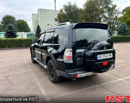 Черный Мицубиси Паджеро, объемом двигателя 3 л и пробегом 260 тыс. км за 13000 $, фото 4 на Automoto.ua