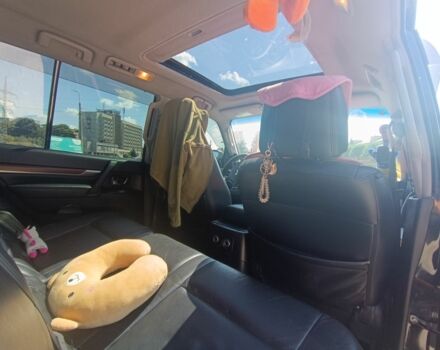 Черный Мицубиси Паджеро, объемом двигателя 3.8 л и пробегом 230 тыс. км за 8400 $, фото 12 на Automoto.ua