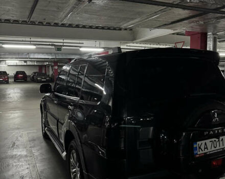 Міцубісі Паджеро 2008 у Києві на Automoto.ua Чорний Міцубісі Паджеро, об'ємом двигуна 3 л та пробігом 301 тис. км за 11500 $, фото 6 на Automoto.ua