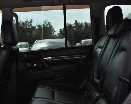 Черный Мицубиси Паджеро, объемом двигателя 3.8 л и пробегом 286 тыс. км за 11499 $, фото 19 на Automoto.ua