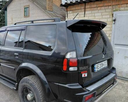 Черный Мицубиси Паджеро, объемом двигателя 2.48 л и пробегом 235 тыс. км за 12000 $, фото 5 на Automoto.ua