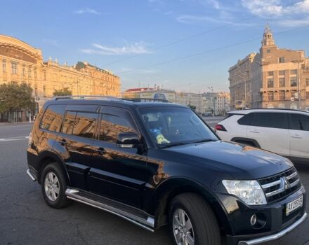 Черный Мицубиси Паджеро, объемом двигателя 3.8 л и пробегом 230 тыс. км за 8400 $, фото 1 на Automoto.ua