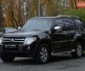 Чорний Міцубісі Паджеро, об'ємом двигуна 3 л та пробігом 197 тис. км за 12500 $, фото 1 на Automoto.ua