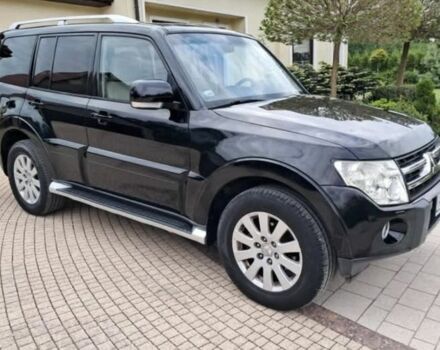 Черный Мицубиси Паджеро, объемом двигателя 0 л и пробегом 275 тыс. км за 3200 $, фото 1 на Automoto.ua