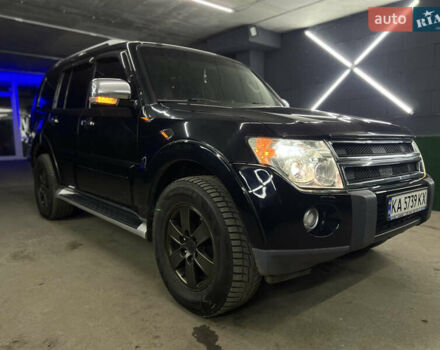 Черный Мицубиси Паджеро, объемом двигателя 3 л и пробегом 320 тыс. км за 9900 $, фото 17 на Automoto.ua