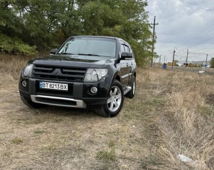 Черный Мицубиси Паджеро, объемом двигателя 3 л и пробегом 300 тыс. км за 11000 $, фото 19 на Automoto.ua