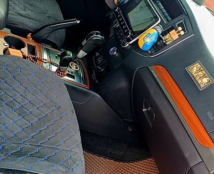 Чорний Міцубісі Паджеро, об'ємом двигуна 3 л та пробігом 179 тис. км за 11700 $, фото 7 на Automoto.ua