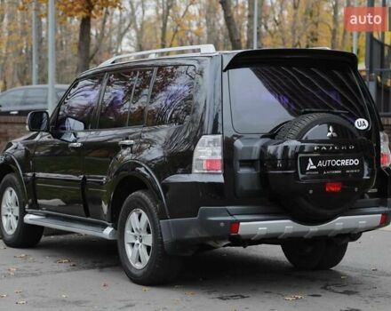 Чорний Міцубісі Паджеро, об'ємом двигуна 3 л та пробігом 197 тис. км за 12500 $, фото 5 на Automoto.ua