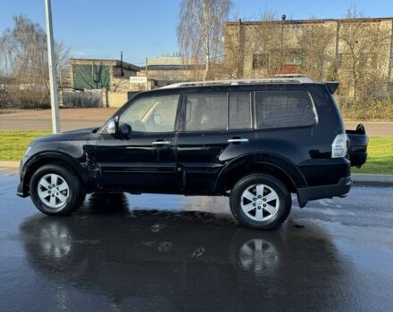 Чорний Міцубісі Паджеро, об'ємом двигуна 3.2 л та пробігом 240 тис. км за 8000 $, фото 1 на Automoto.ua