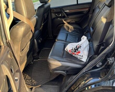 Черный Мицубиси Паджеро, объемом двигателя 3.2 л и пробегом 200 тыс. км за 9000 $, фото 9 на Automoto.ua