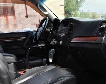 Черный Мицубиси Паджеро, объемом двигателя 3.8 л и пробегом 286 тыс. км за 11499 $, фото 9 на Automoto.ua