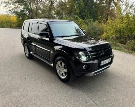 Черный Мицубиси Паджеро, объемом двигателя 3 л и пробегом 300 тыс. км за 11000 $, фото 6 на Automoto.ua