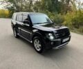 Черный Мицубиси Паджеро, объемом двигателя 3 л и пробегом 300 тыс. км за 11000 $, фото 6 на Automoto.ua