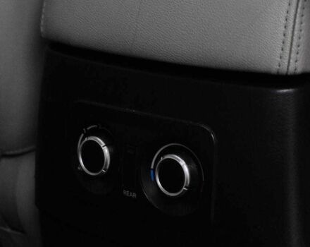 Чорний Міцубісі Паджеро, об'ємом двигуна 3 л та пробігом 215 тис. км за 9650 $, фото 17 на Automoto.ua